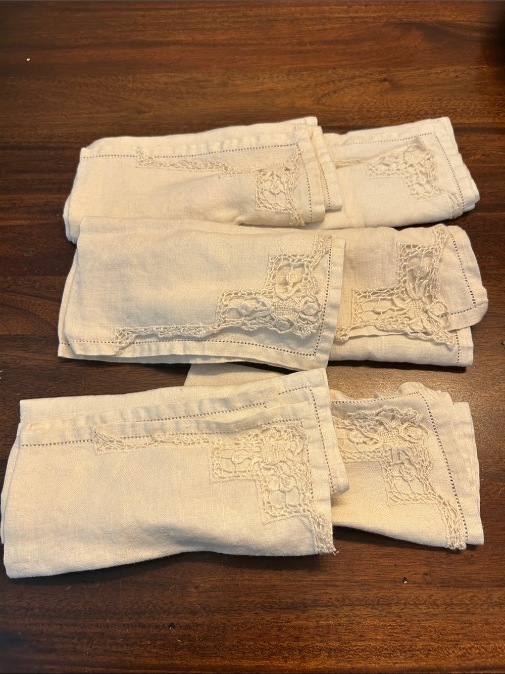 Set of 6 Vintage Lace-Trimmed Linen Napkins - Cream
